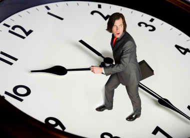 Horas extras en la jornada ordinaria de trabajo: consecuencias por superar su límite