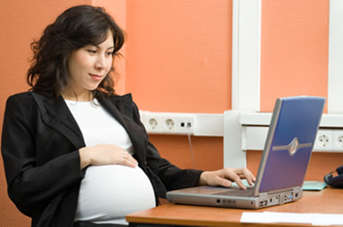 Despedir a una trabajadora embarazada que no informó su gravidez no genera sanciones para el empleador