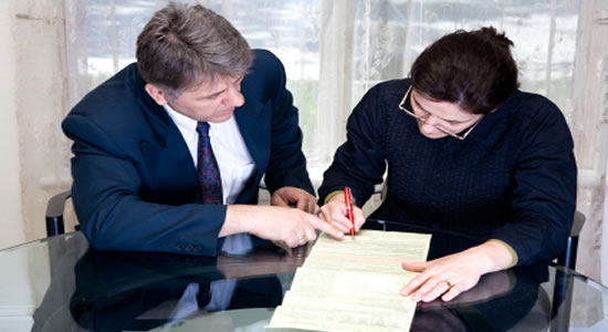 Diferencias entre un contrato por prestación de servicios y un contrato de trabajo
