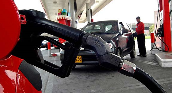 Gasolina, cuestión de impuestos y fórmulas matemáticas